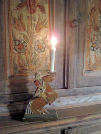 Detalj allmogeskåp 1700-tal